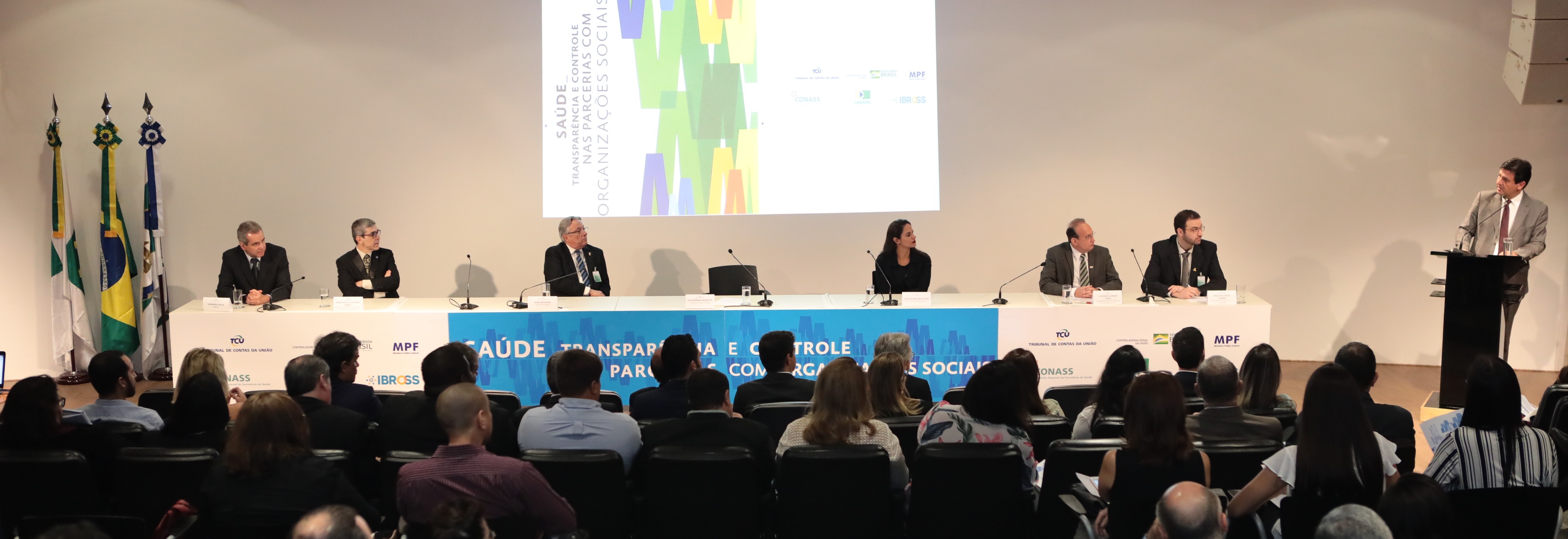 Seminário discute transparência e controle nas parcerias com Organizações Sociais