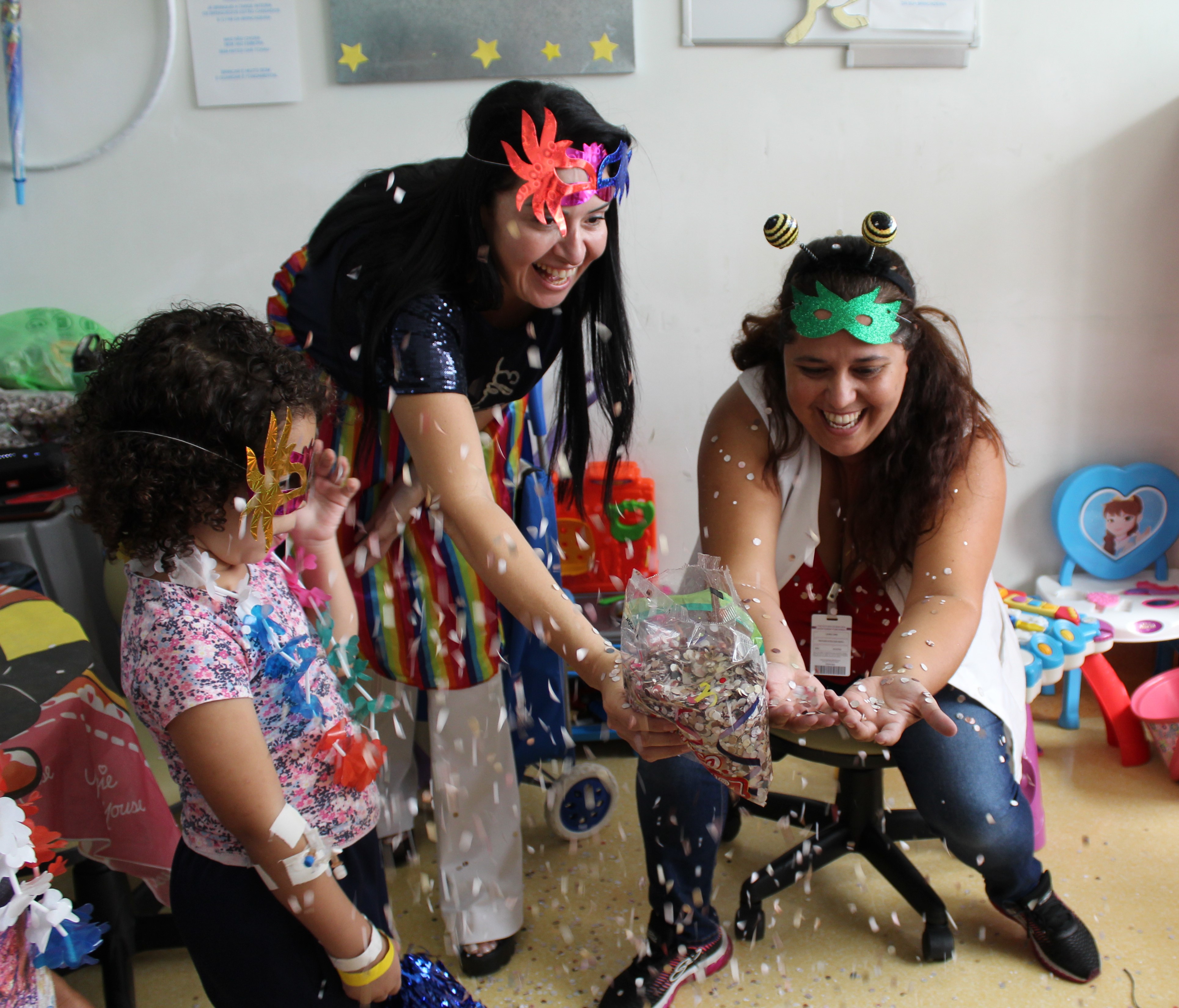 SPDM: Conscientização e alegria deram o tom do carnaval no Hospital Municipal de Barueri