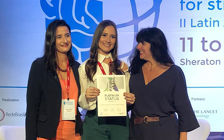 HRSC é premiado internacionalmente pelo atendimento de AVC